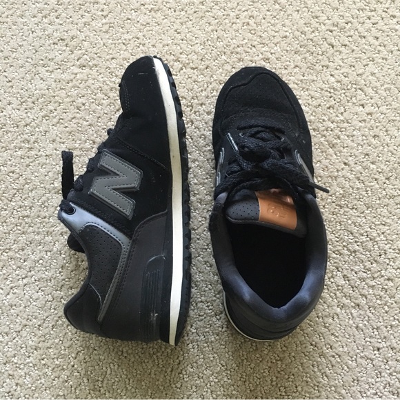New Balance Other - New Balance Boys Size 3.5 Sneakers
